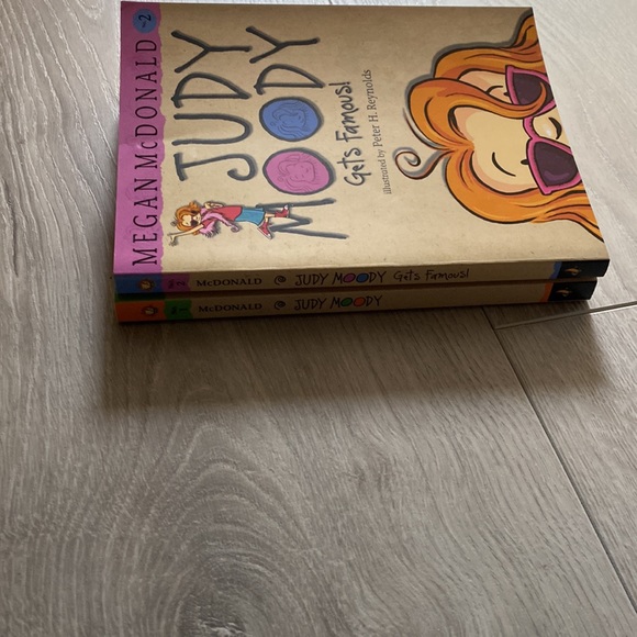2 Judy Moody Books “Gets Famous “ and “Was in a Mood” - Picture 3 of 5
